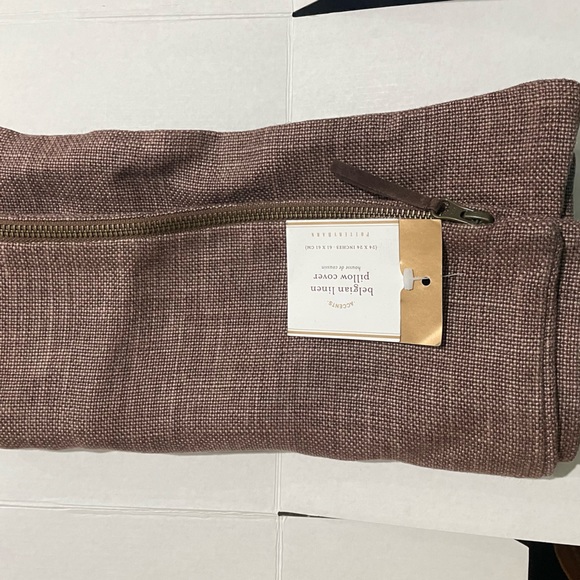 Pottery Barn Accents Pottery Barn Belgian Linen Pillow Cover In Fig